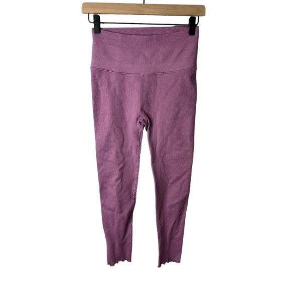 Spiritual Gangster Love Sculpt 7/8 Ruffle Legging Ribbed Amethyst Size XS Small - Picture 4 of 9